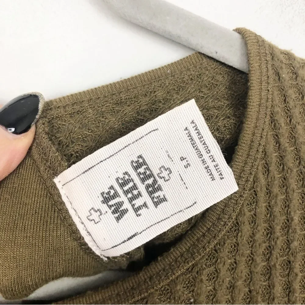 FREE PEOPLE | WE THE FREE Dark Green Waffle Thermal Cutout Top Women’s Size S